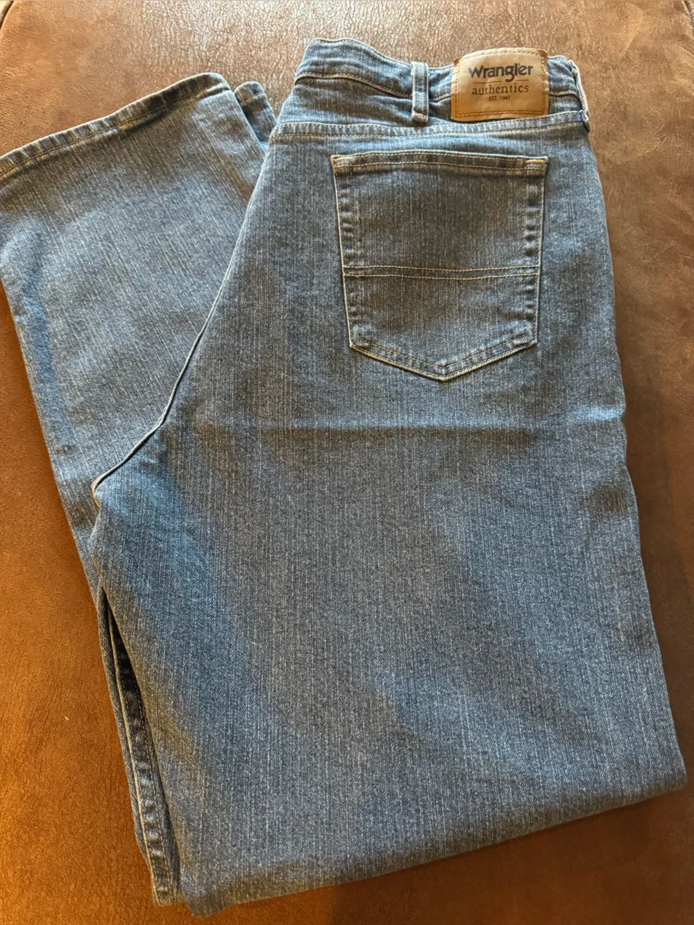 Austin Clothing Co. Straight Fit Light Blue Men's Jeans Sz 38 x 34 Like New!